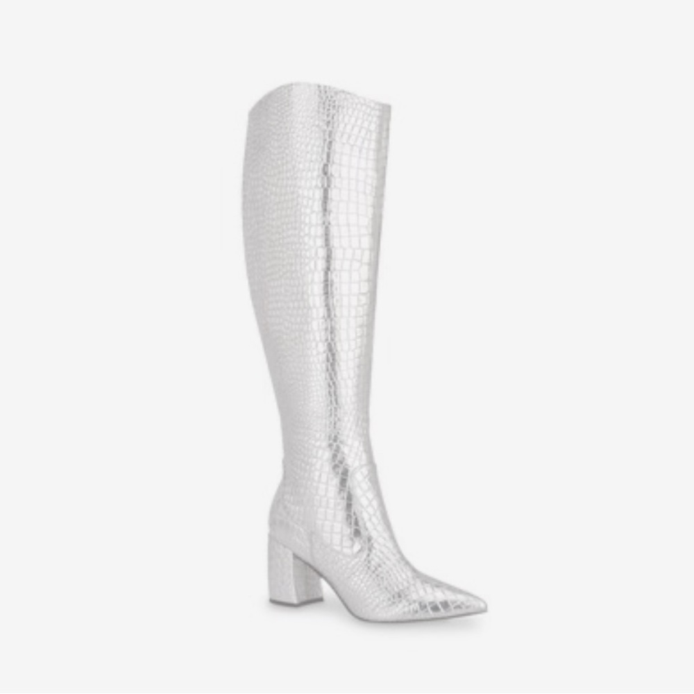 Marc Fisher Retie — Silver Metallic Croco
Embossed Womens